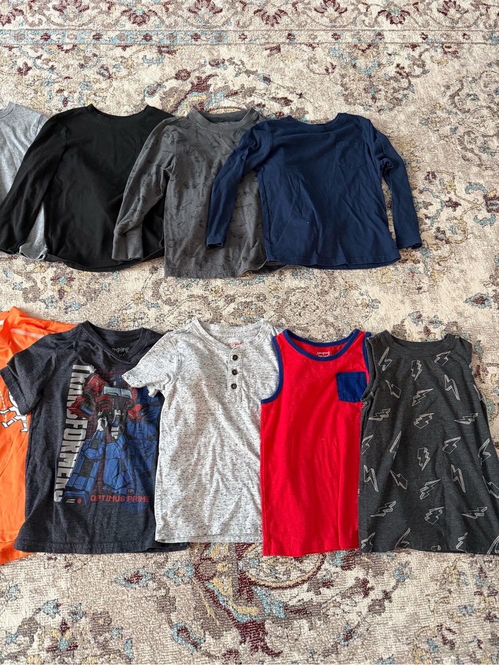 Lot of boys clothes sizes 5-6 - Picture 4 of 7
